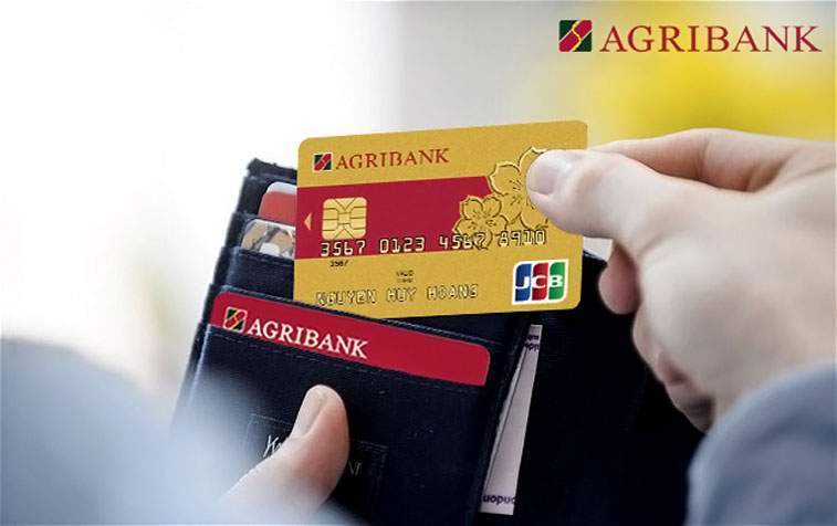 Rút tiền thẻ tín dụng Agribank