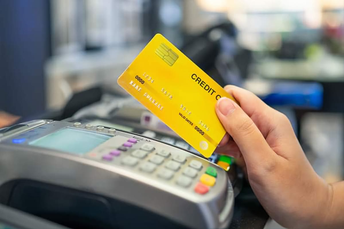 Lãi suất rút tiền mặt thẻ tín dụng HDBank