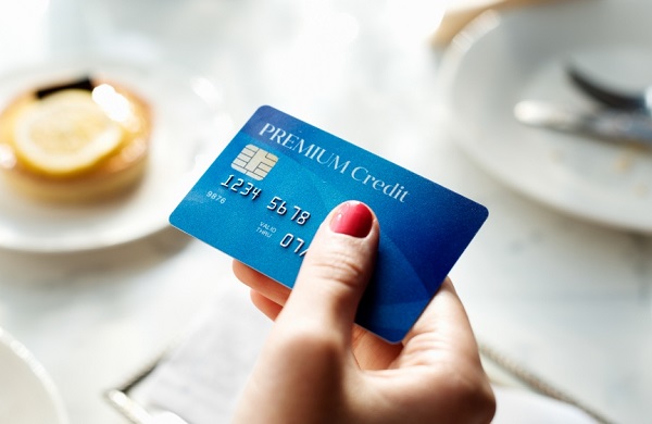 Rút tiền thẻ tín dụng online