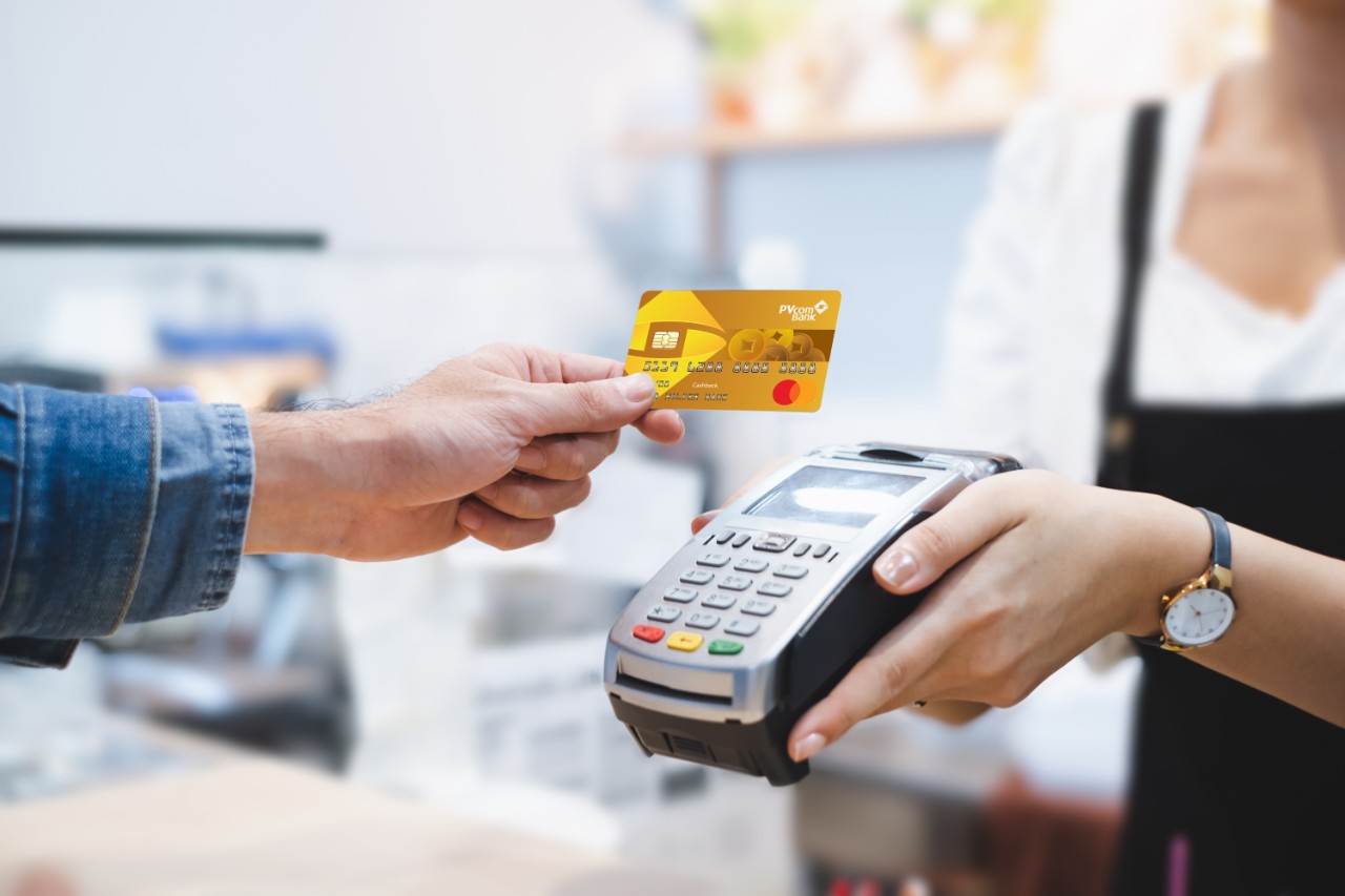 Dịch vụ rút tiền thẻ tín dụng PVcombank