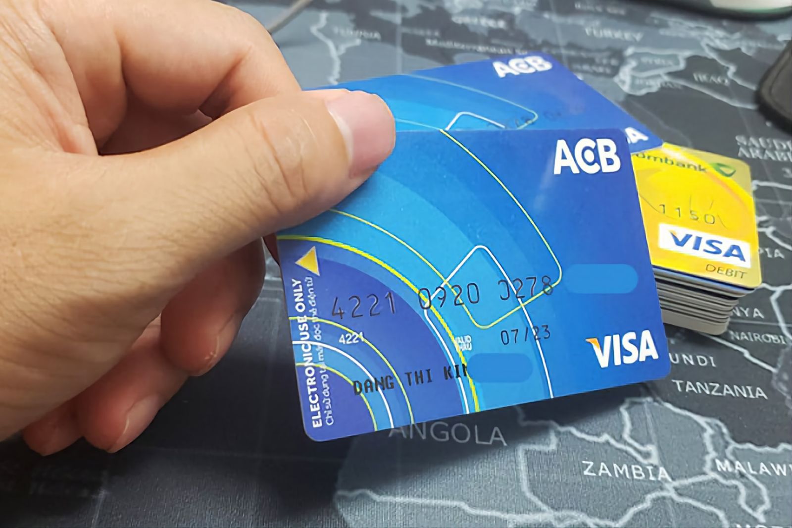 Rút tiền thẻ tín dụng ACB